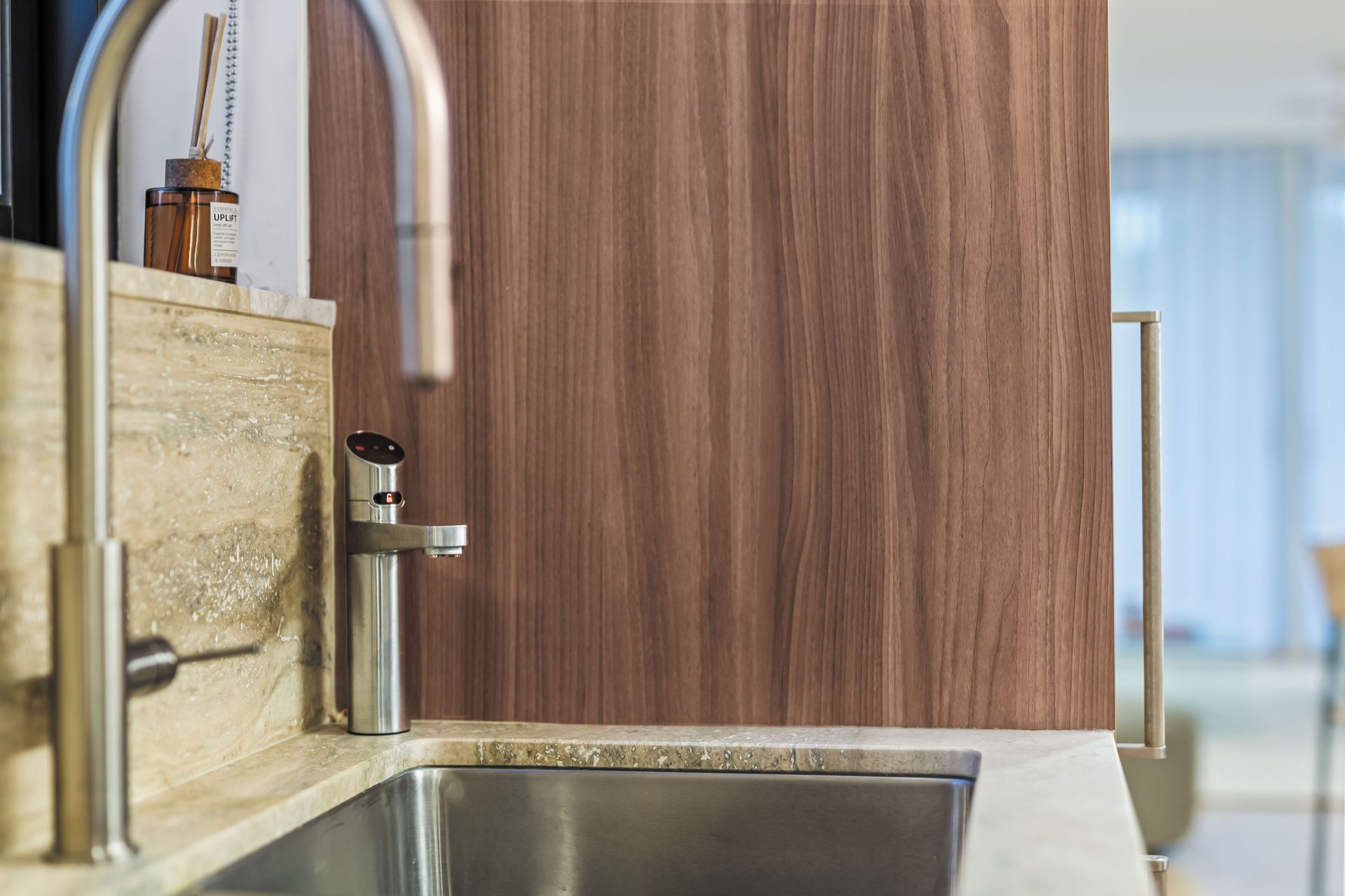 Kitchen - tap and sink detail